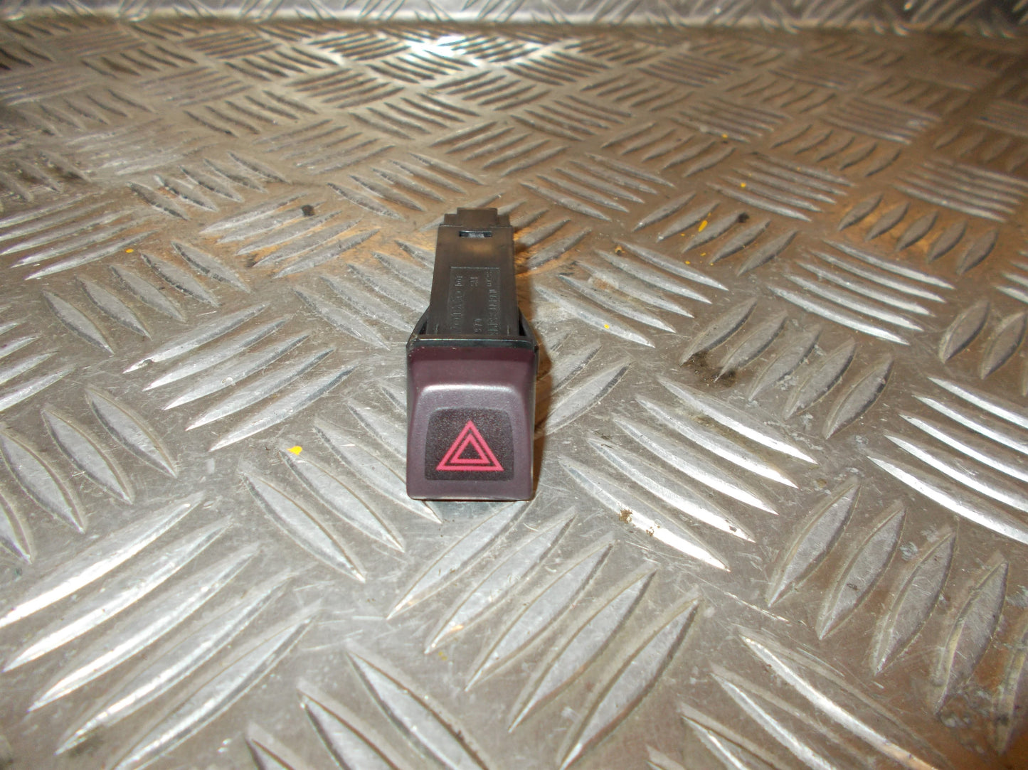 Volvo S40/V50 Kontakt Katastrofe Med OEM Nr. 30799296 Fra Volvo Ophugger