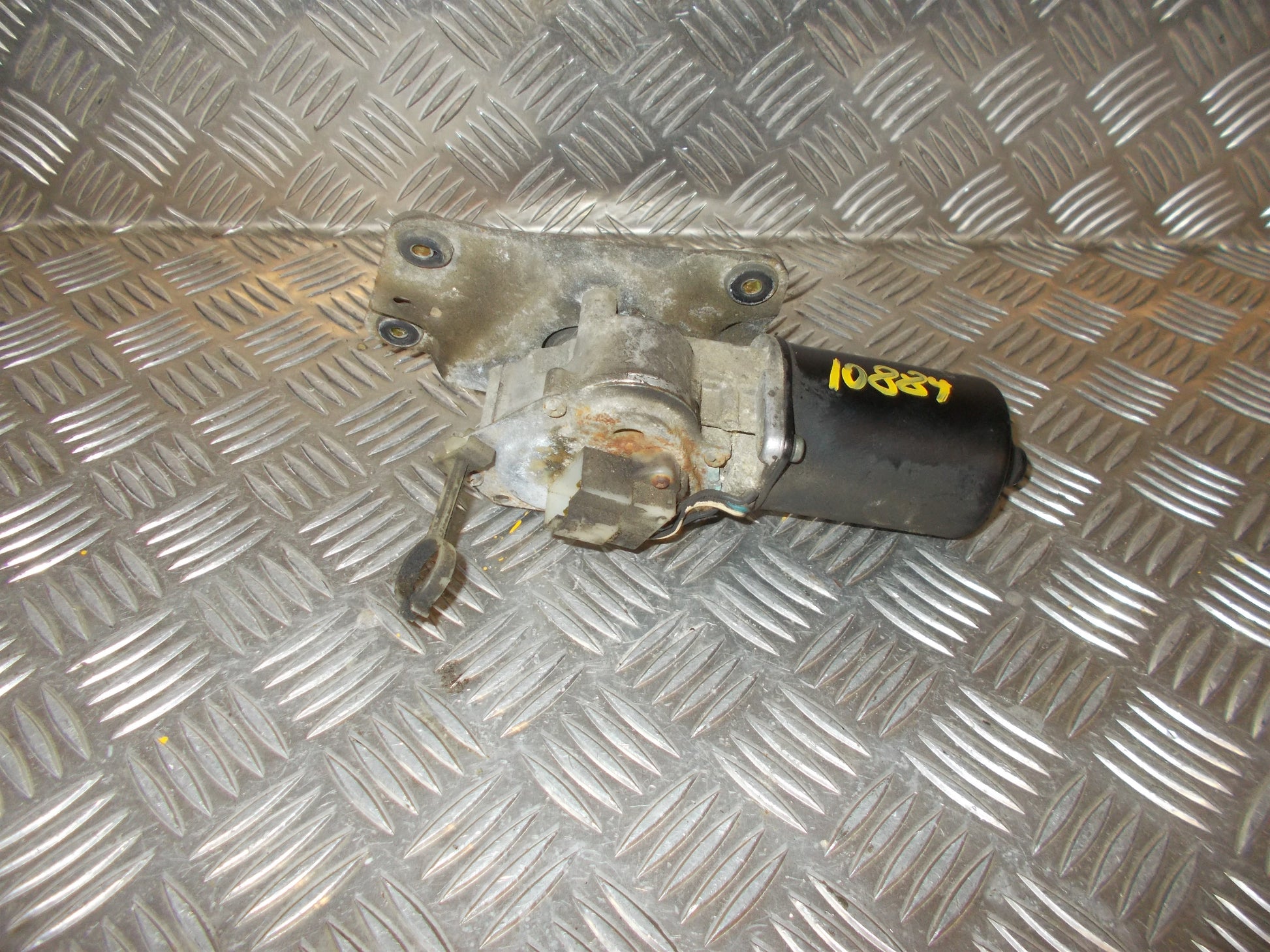 Opel Frontera B Viskermotor Med OEM Nr. Ophugger Fra Opel Ophugger