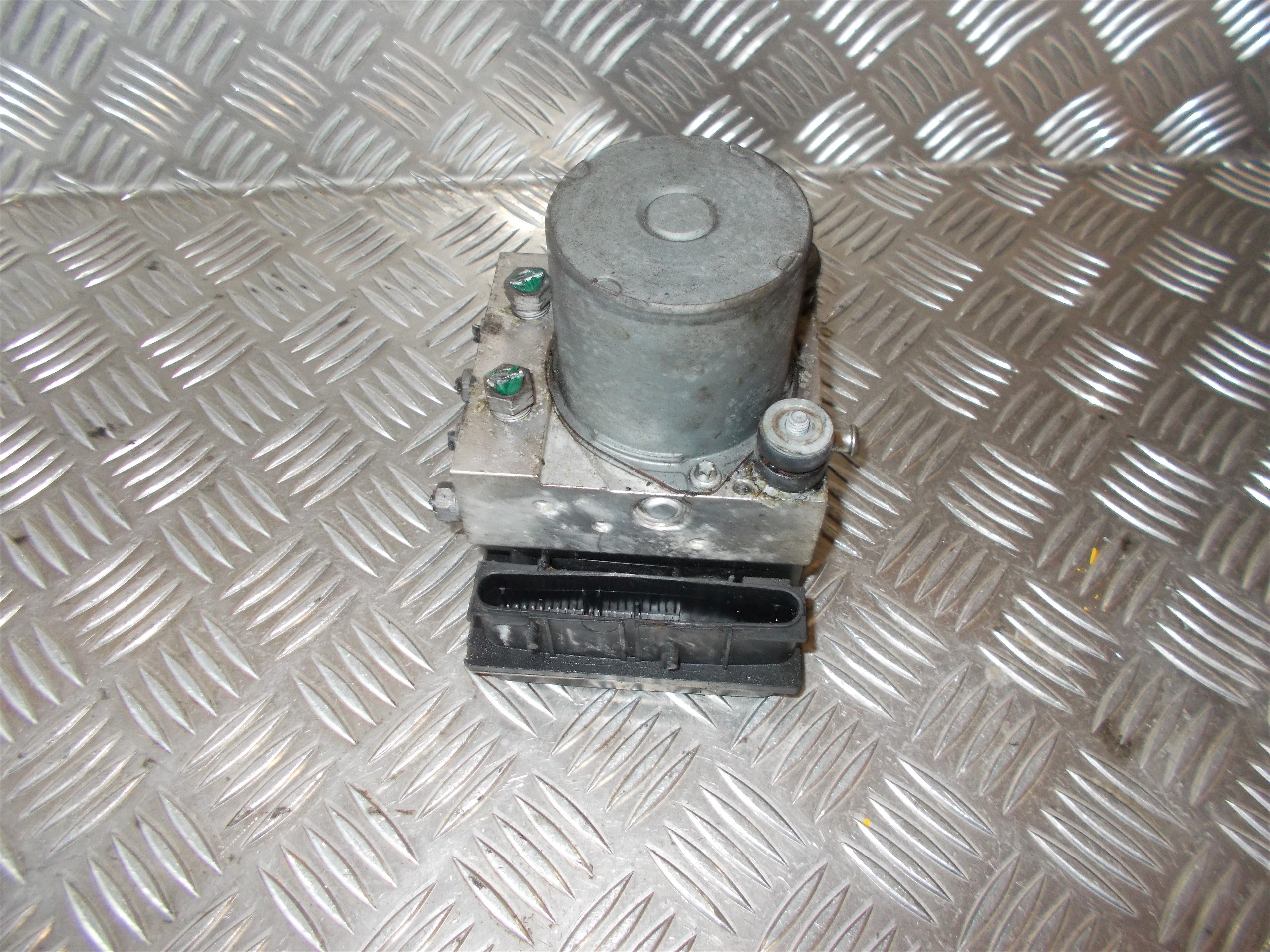 Citroen Berlingo ABS Pumpe Med OEM Nr. 0265950330 Fra Citroen Ophugger