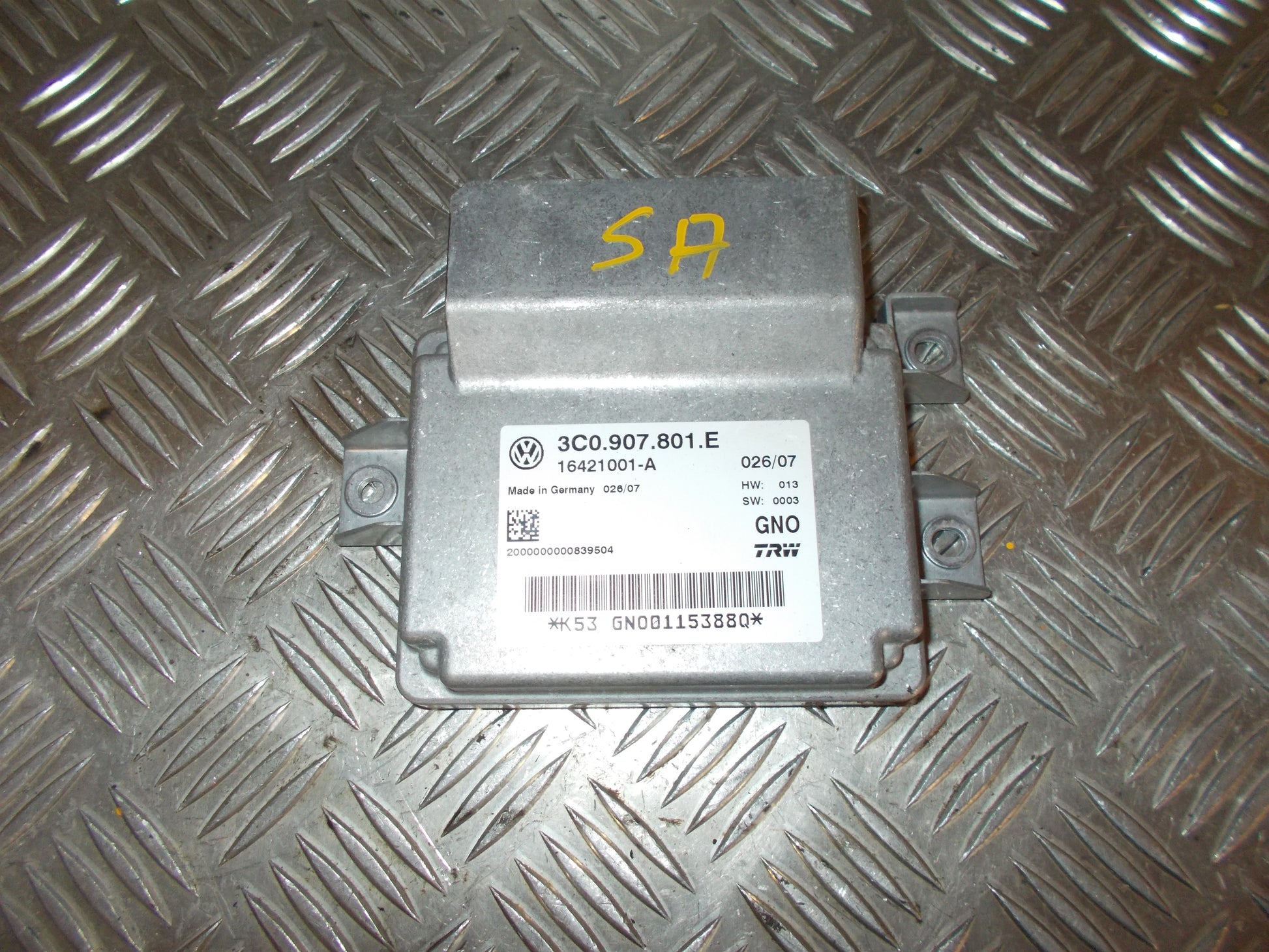 VW Passat 3C Relæ Diverse Med OEM Nr. 3C0907801E Fra VW Ophugger