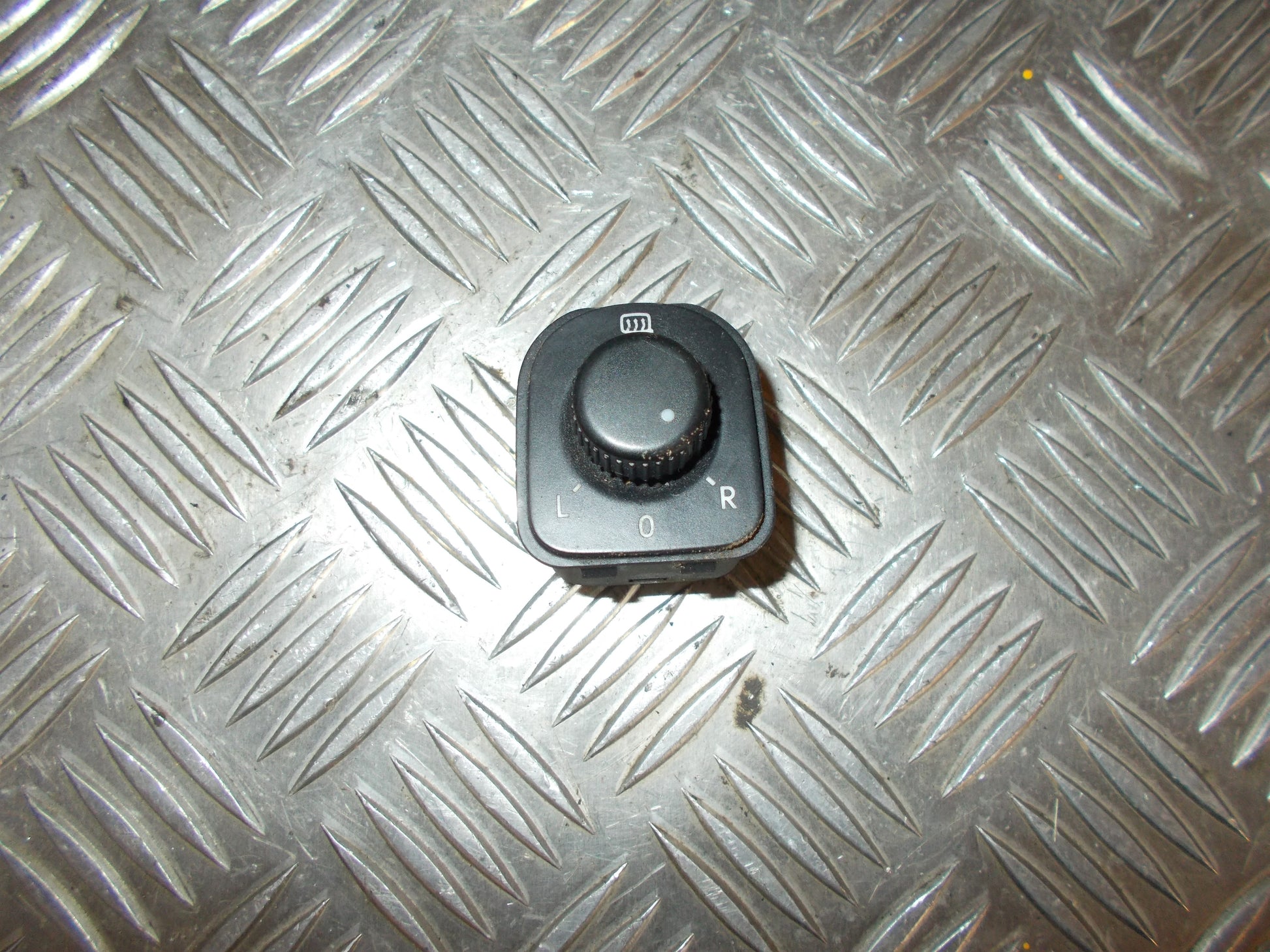 VW Passat 3C Kontakt Sidespejl Med OEM Nr. 1K0959565H Fra VW Ophugger