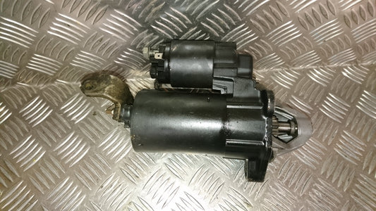 Audi A4 8D Starter Med OEM Nr. 8EA730182001 Fra Audi Ophugger