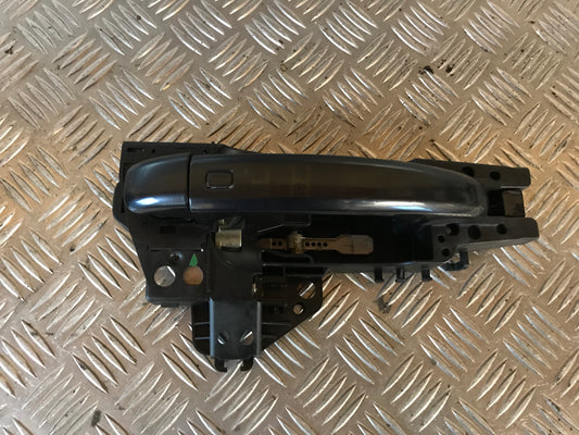 Audi A4 8K Håndtag Udvendig Med OEM Nr. 8T0837886 Fra Audi Ophugger