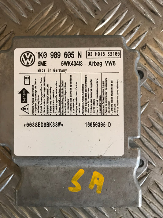 VW Jetta 1K Airbag Elboks Med OEM Nr. 1K0909605N Fra VW Ophugger