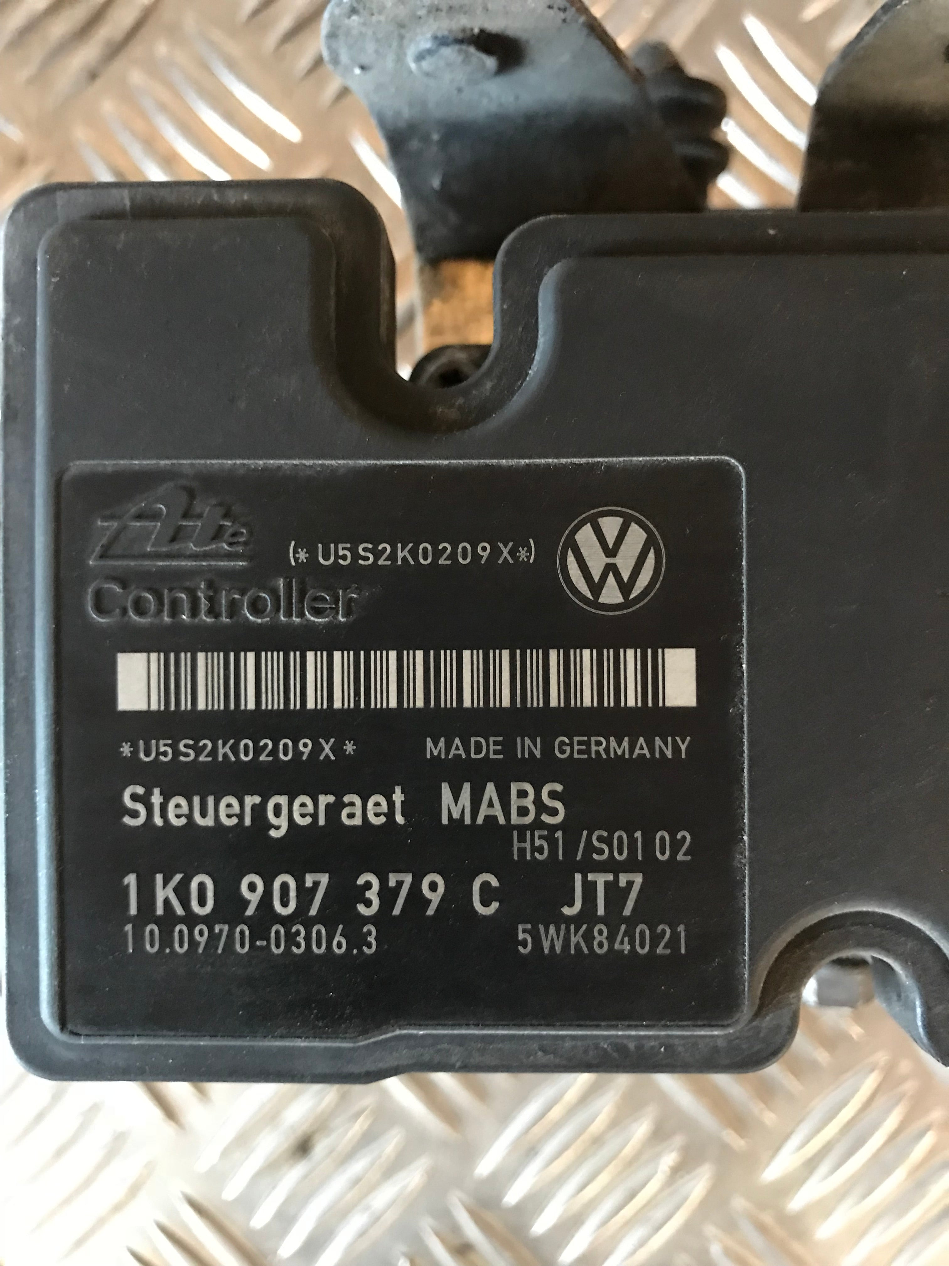 Audi A3 ABS Pumpe Med OEM Nr. 1K0614117A Fra Audi Ophugger
