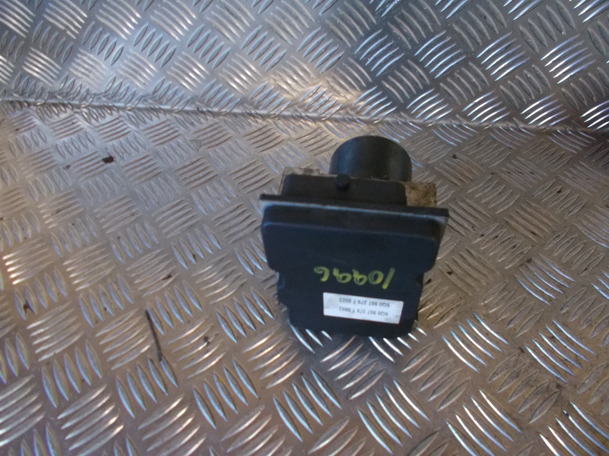 Skoda Fabia Abs Pumpe Med OEM Nr. 6Q0907379T Fra Skoda Ophugger