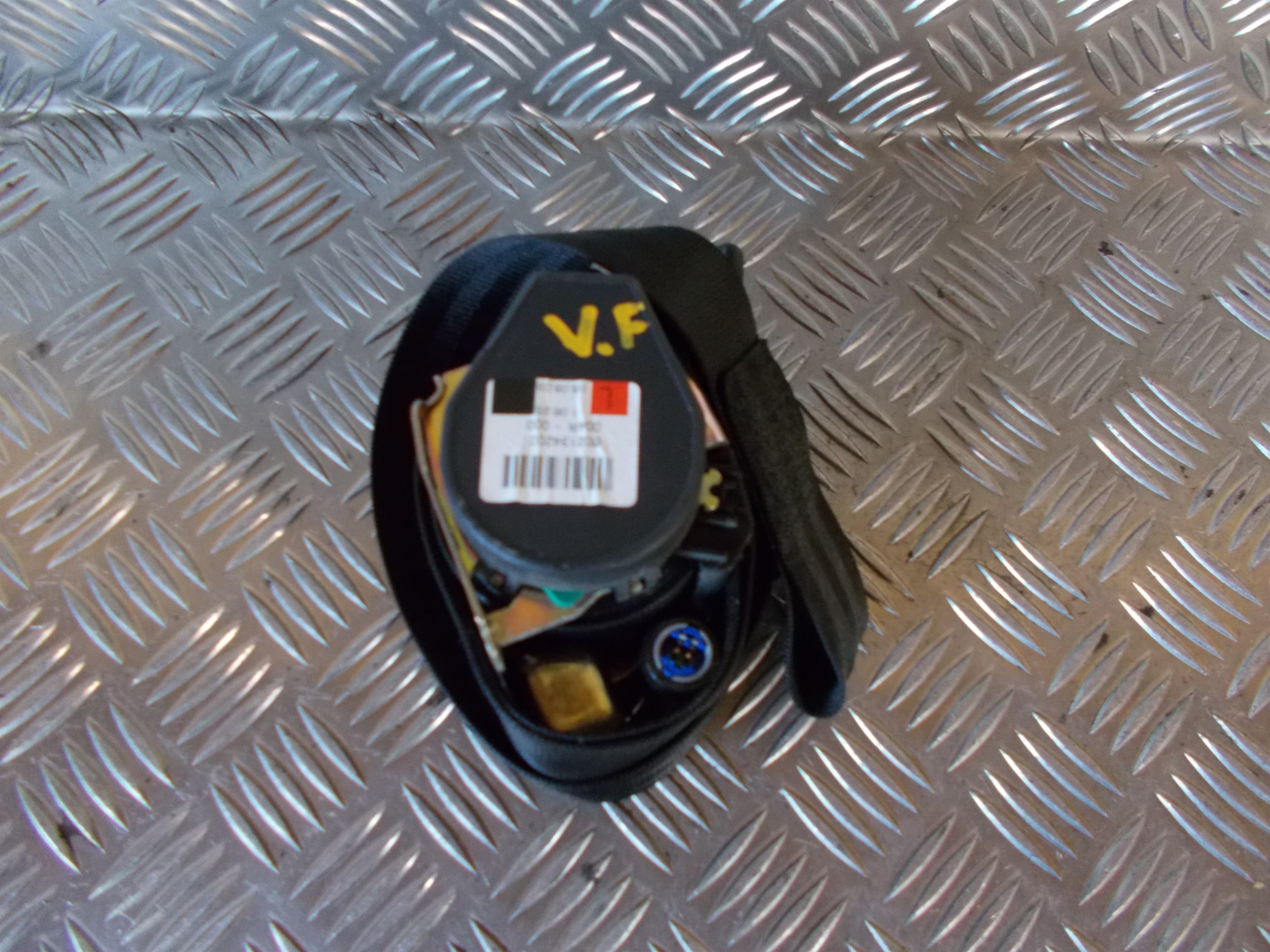 Audi A3 Sikkerhedsseler For Med OEM Nr. 8P3857705 Fra Audi Ophugger