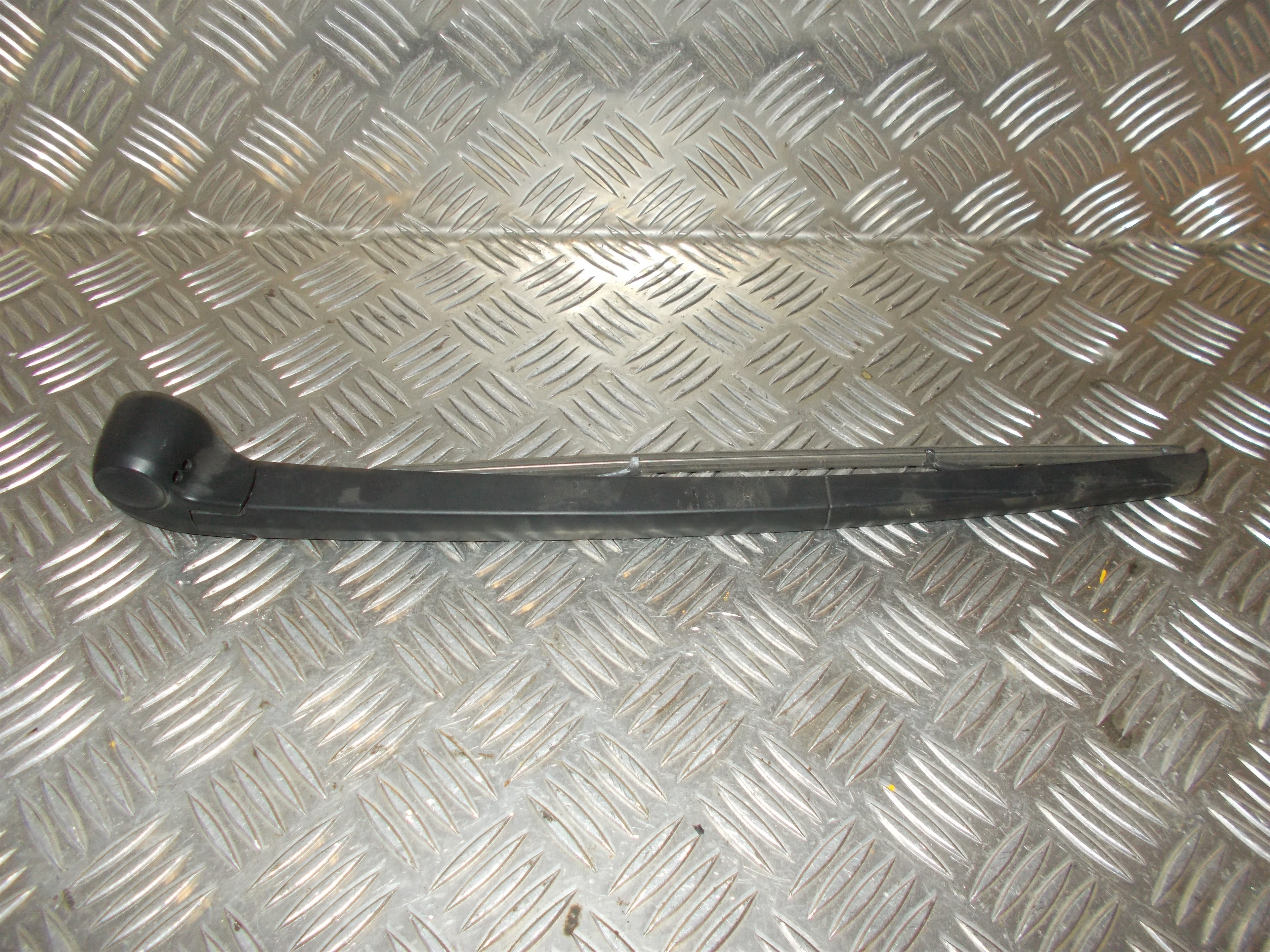 Audi A3 Viskerarm Med OEM Nr. 8E9955407C Fra Audi Ophugger