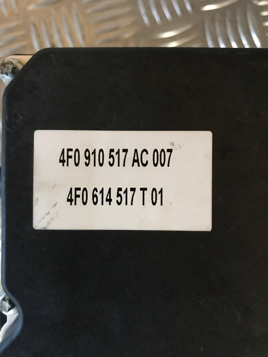 Audi A6 ABS Pumpe Med OEM Nr. 4F0614517AB Fra Audi Ophugger