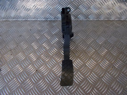 Audi A6 Speederpedal Med OEM Nr. 8K1723523 Fra Audi Ophugger