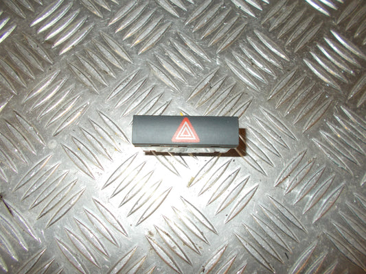 Audi A6 Kontakt Katastrofe Med OEM Nr. 4F0941509 Fra Audi Ophugger