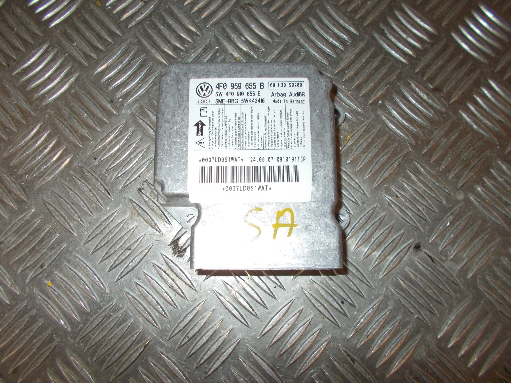 Audi A6 Airbag Elboks Med OEM Nr. 4F0959655B Fra Audi Ophugger