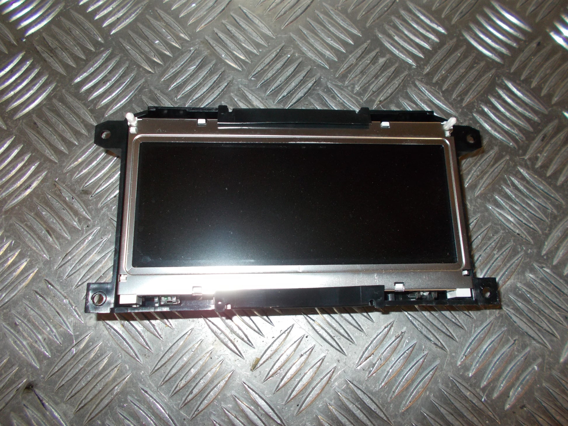 Audi A6 4F Multiskærm (Evt. Touch) Med OEM Nr. 4F0919603 Fra Audi Ophugger