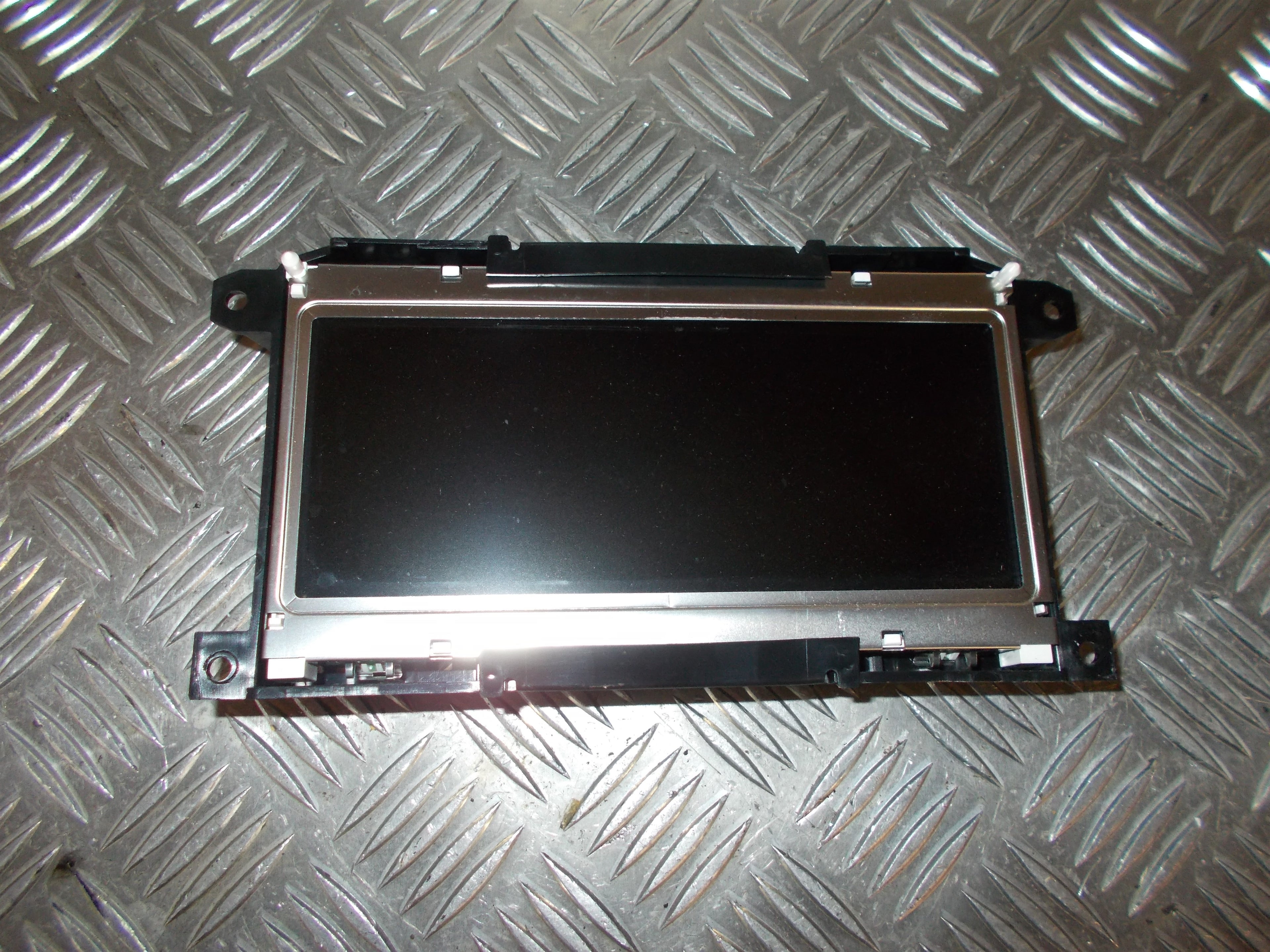 Audi A6 Multiskærm (Evt. Touch) Med OEM Nr. 4F0919603 Fra Audi Ophugger