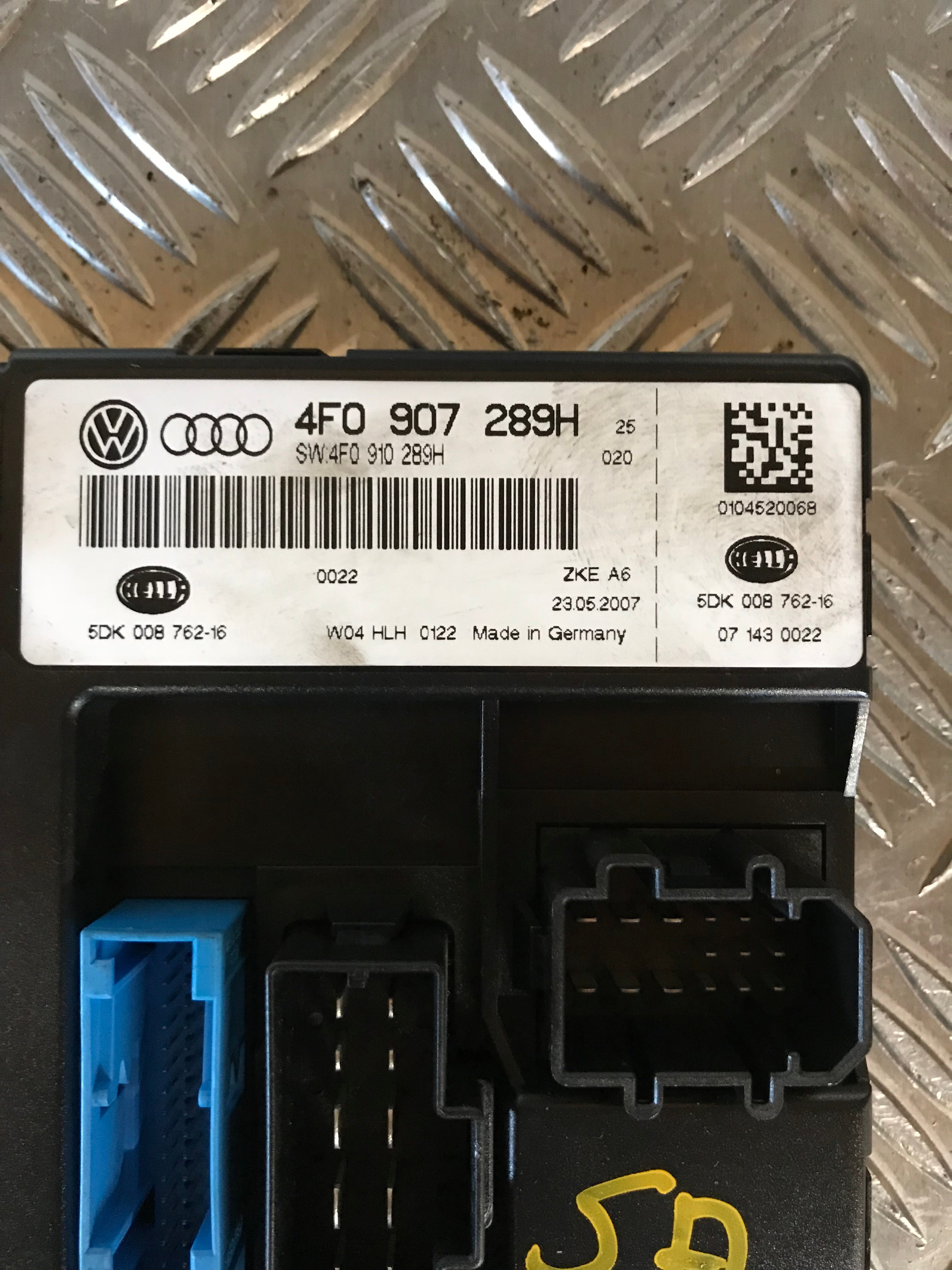 Audi A6 Bcm / Komfortkomputer Med OEM Nr. 4F0907289H Fra Audi Ophugger