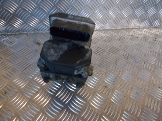 Ford Mondeo 3 Abs Pumpe Med OEM Nr. 0265800007 Fra Ford Ophugger