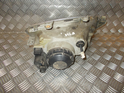 Saab 9‑3 Forlygte Med OEM Nr. Ophugger Fra Saab Ophugger