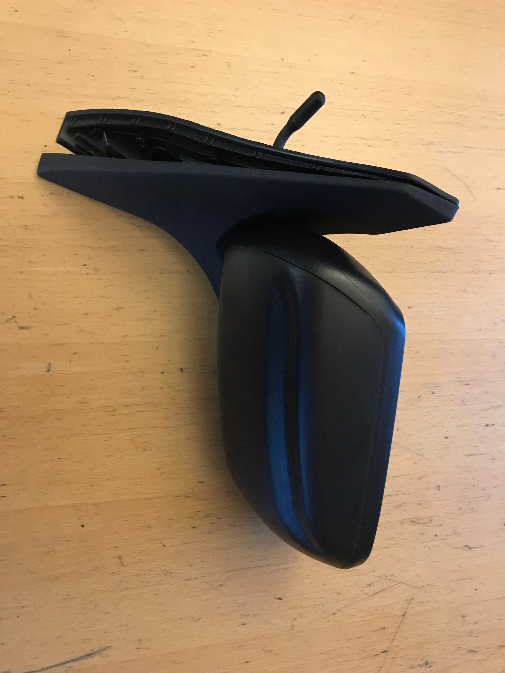 Mazda 323 S 4D BA12 Sidespejl Med OEM Nr. Ophugger Fra Mazda Ophugger