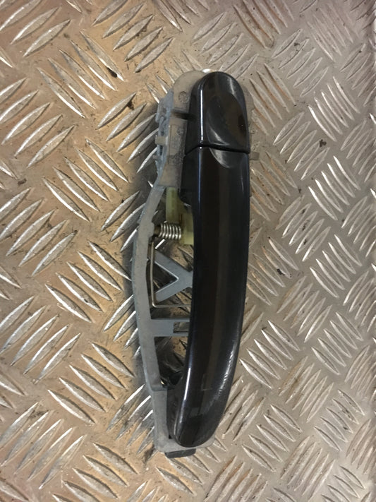 VW Touran GP2 Håndtag Udvendig Med OEM Nr. Ophugger Fra VW Ophugger