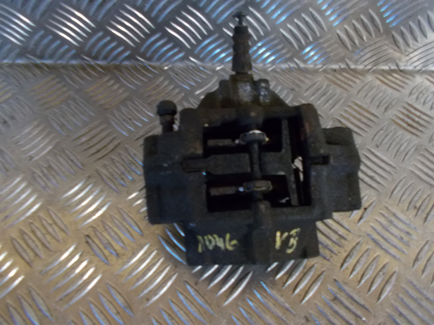 Mercedes E W210 Bremsekaliber VB Med OEM Nr. Ophugger Fra Mercedes Ophugger