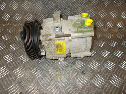 Ford Fiesta 6 Aircondition Pumpe Med OEM Nr. 6S4319D629AA Fra Ford Ophugger
