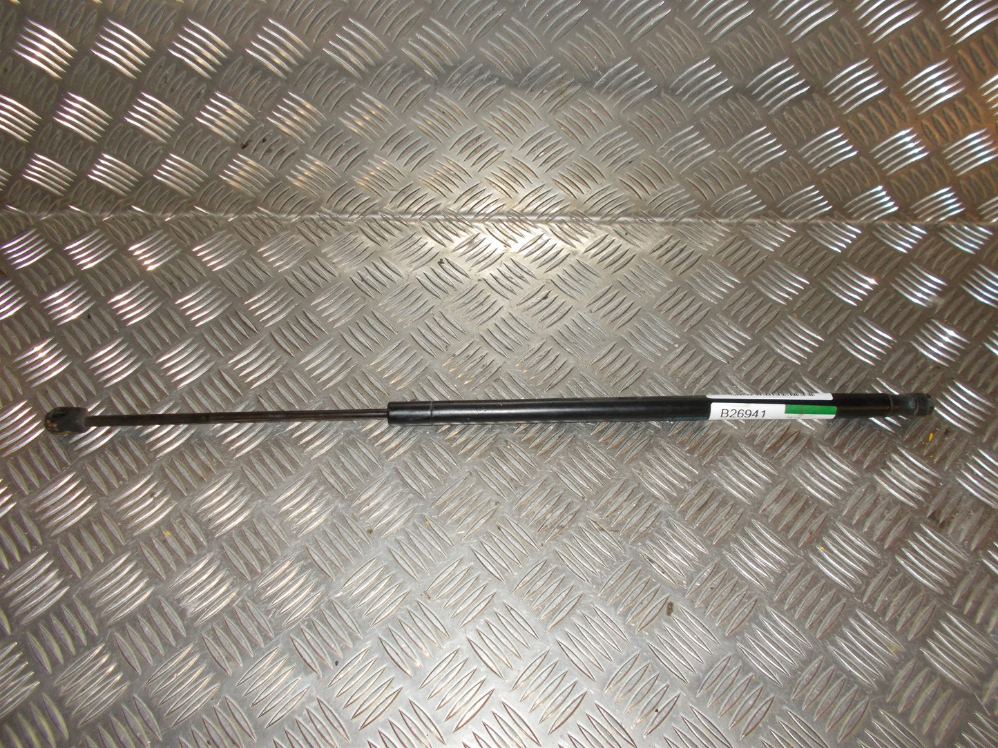 Ford Fiesta 6 Bagklapsdæmper Med OEM Nr. 1460415 Fra Ford Ophugger