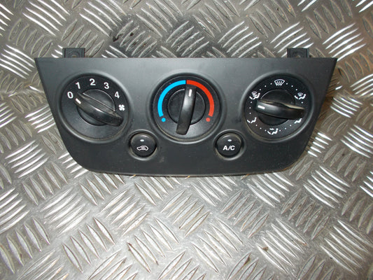 Ford Fiesta 6 Varmeregulering Med OEM Nr. 2S6H19980BF Fra Ford Ophugger