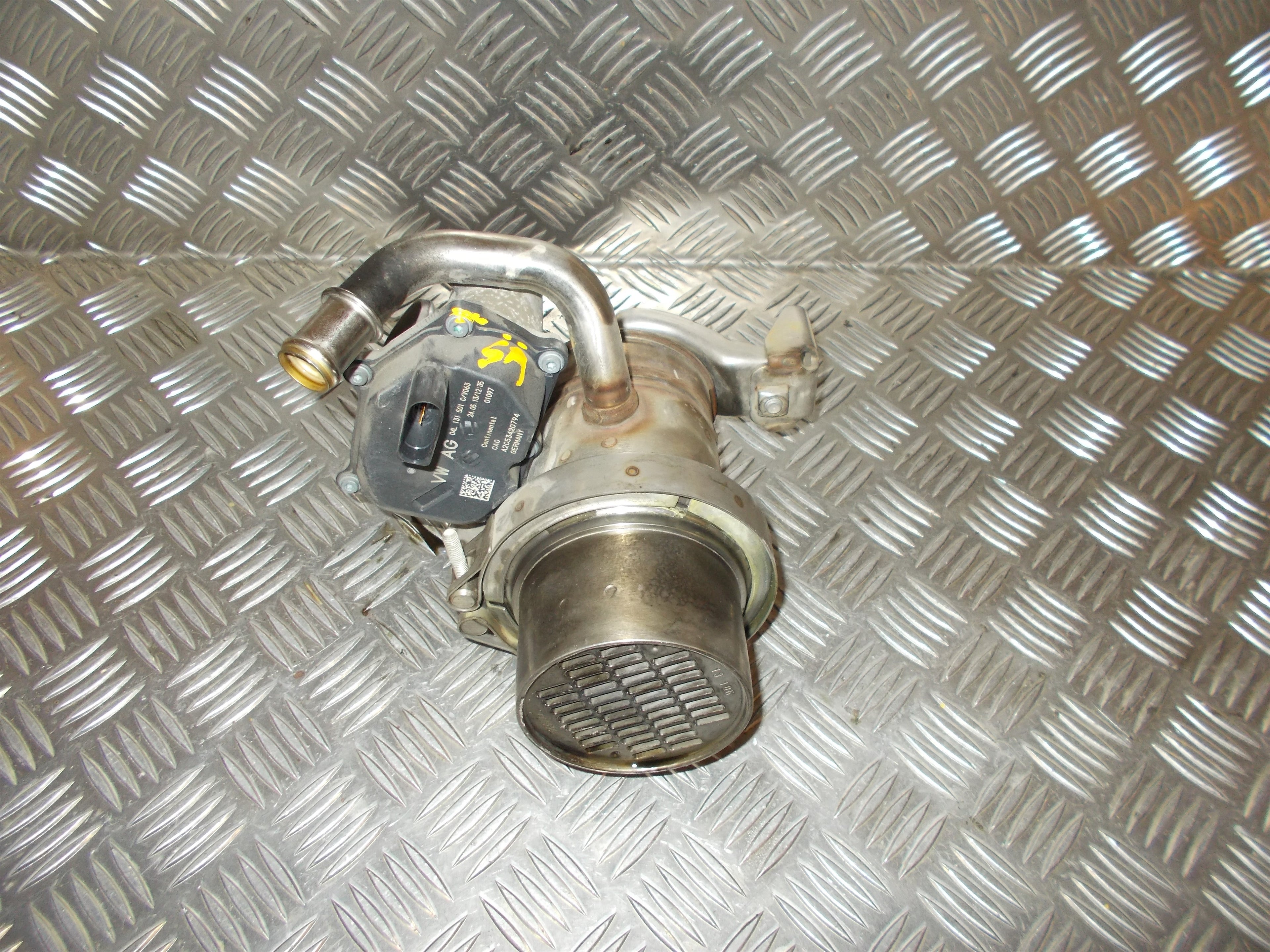Skoda Octavia Egr Ventil Med OEM Nr. 04L131501C Fra Skoda Ophugger