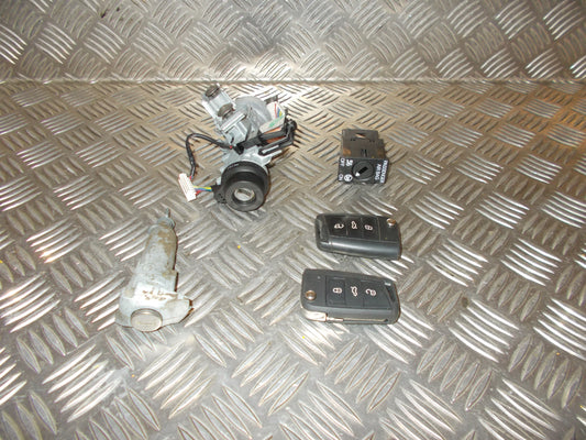 Skoda Octavia Låsesæt  Med OEM Nr. 1K0905851 Fra Skoda Ophugger