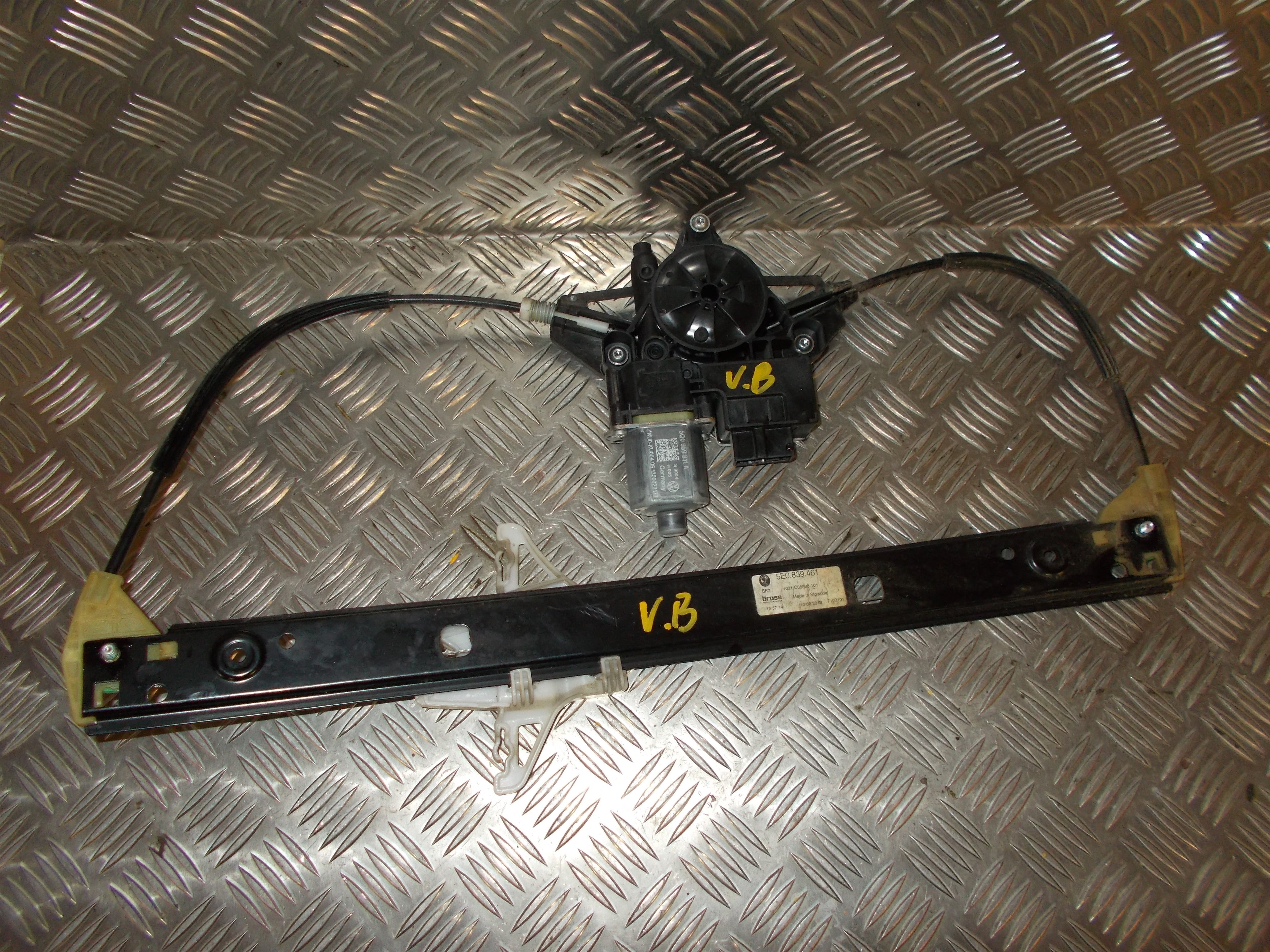 Skoda Octavia Rudemotor - Rudehejs Med OEM Nr. 5Q0959811A Fra Skoda Ophugger
