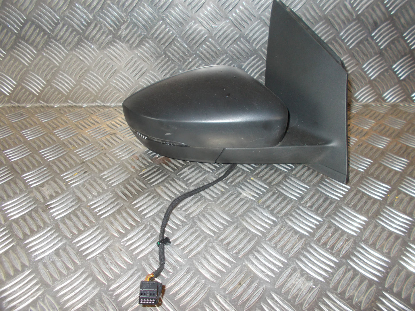 VW Polo 6R Sidespejl Med OEM Nr. 6C18575089B9 Fra VW Ophugger