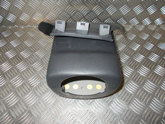 VW Polo 6R Ratafdækning Med OEM Nr. 6R0858560C82V Fra VW Ophugger