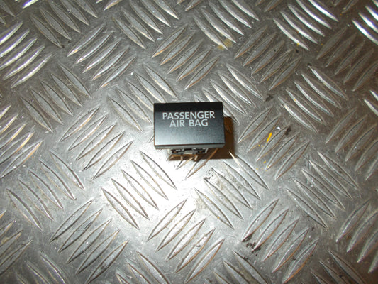 VW Polo 6R Kontakt Diverse Med OEM Nr. 6R0919234 Fra VW Ophugger