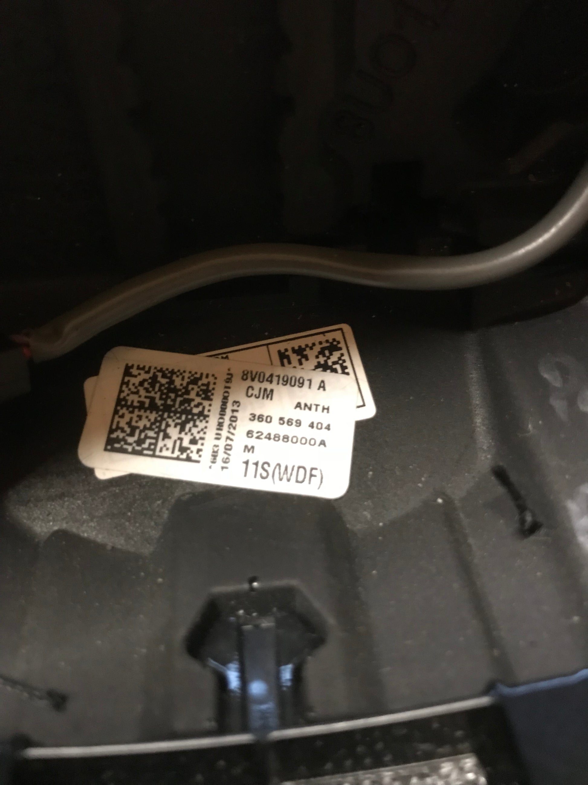 Audi A3 8V Rat Med OEM Nr. 8V0419091A Fra Audi Ophugger