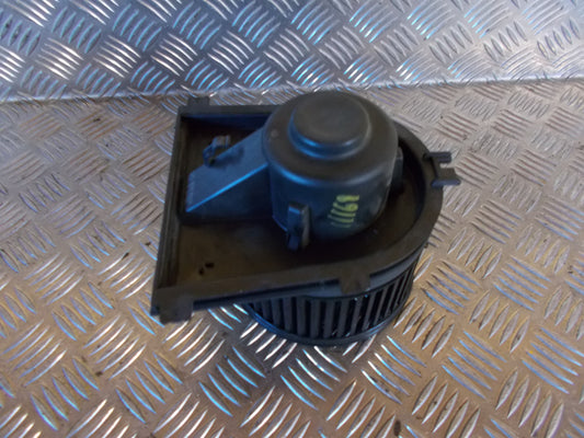 Seat Leon 1M Varmeblæser Med OEM Nr. 1J1819021B Fra Seat Ophugger