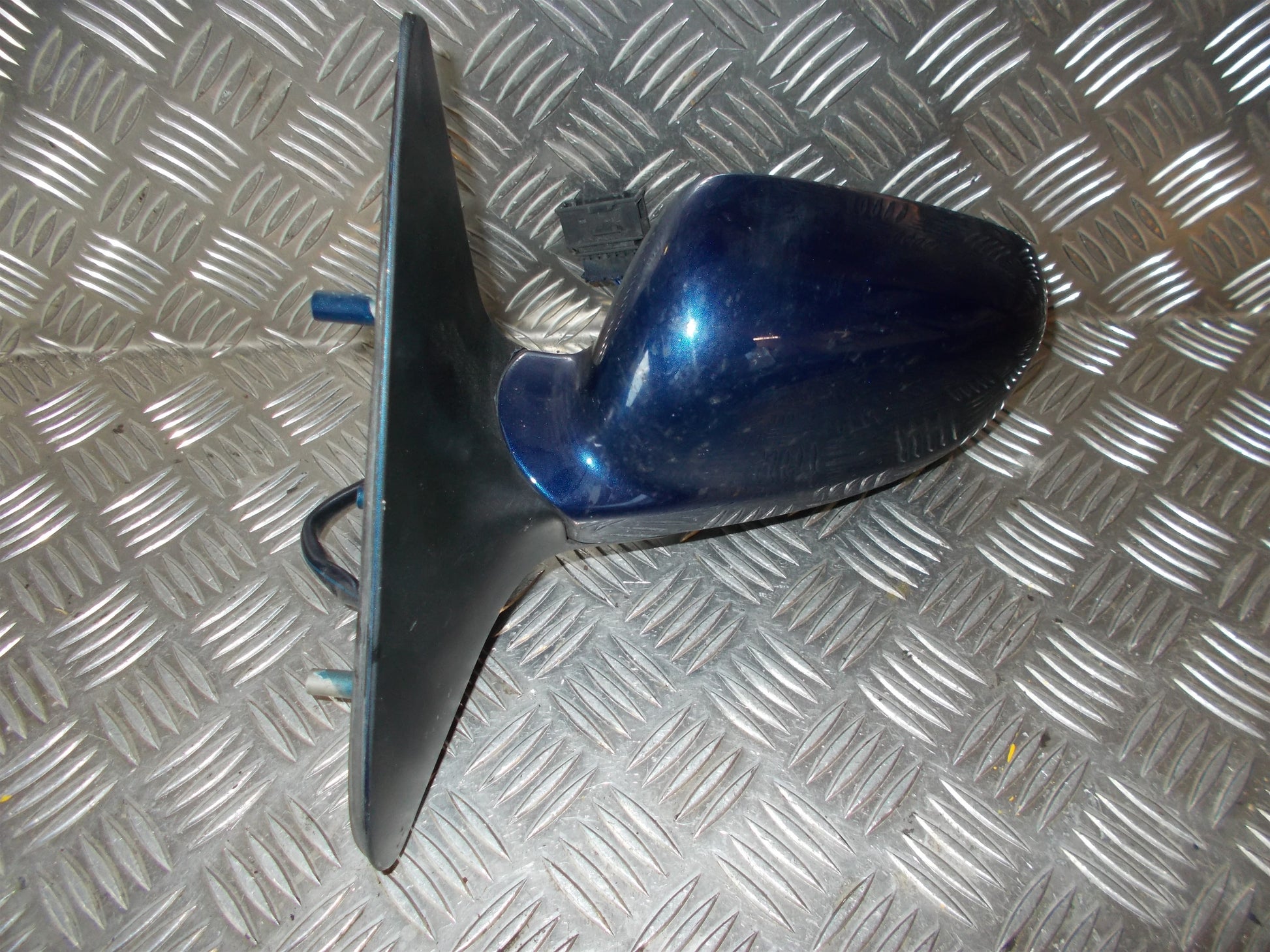 VW Polo Facel. 6N Sidespejl Med OEM Nr. 6N1857507H Fra VW Ophugger