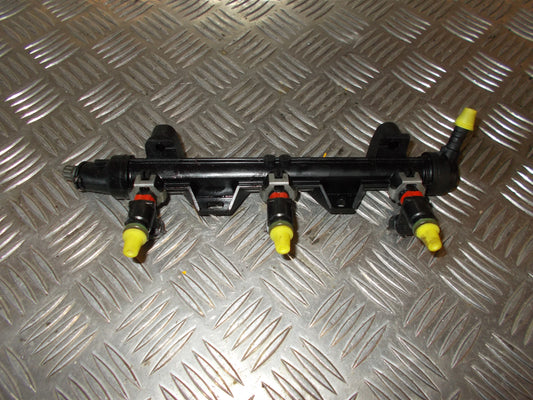 Skoda Fabia Dyse Med OEM Nr. 03E133320A Fra Skoda Ophugger