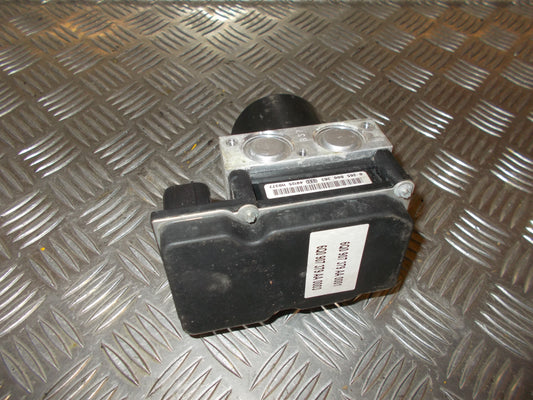 Skoda Fabia Abs Pumpe Med OEM Nr. 6Q0614117R Fra Skoda Ophugger