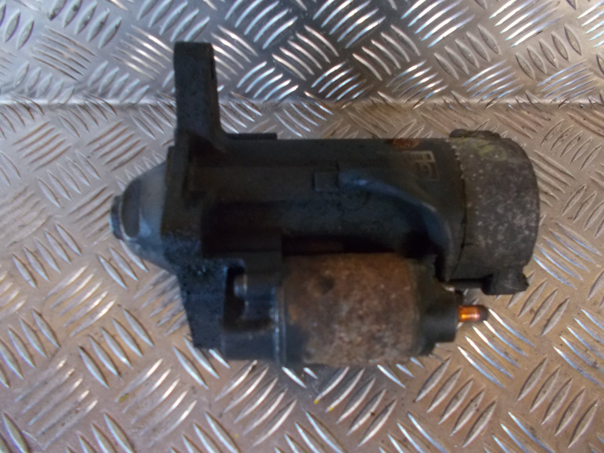 Mazda 5 Starter Med OEM Nr. M002T88671 Fra Mazda Ophugger