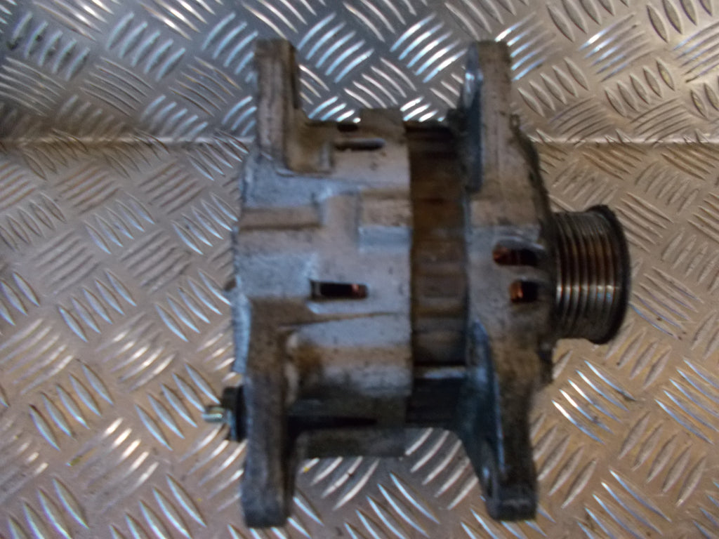 Mazda 5 Generator Med OEM Nr. A3TB6581 Fra Mazda Ophugger