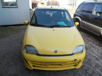 Fiat Seicento Pluk-Selv-Bil Med OEM Nr. Ophugger Fra Fiat Ophugger