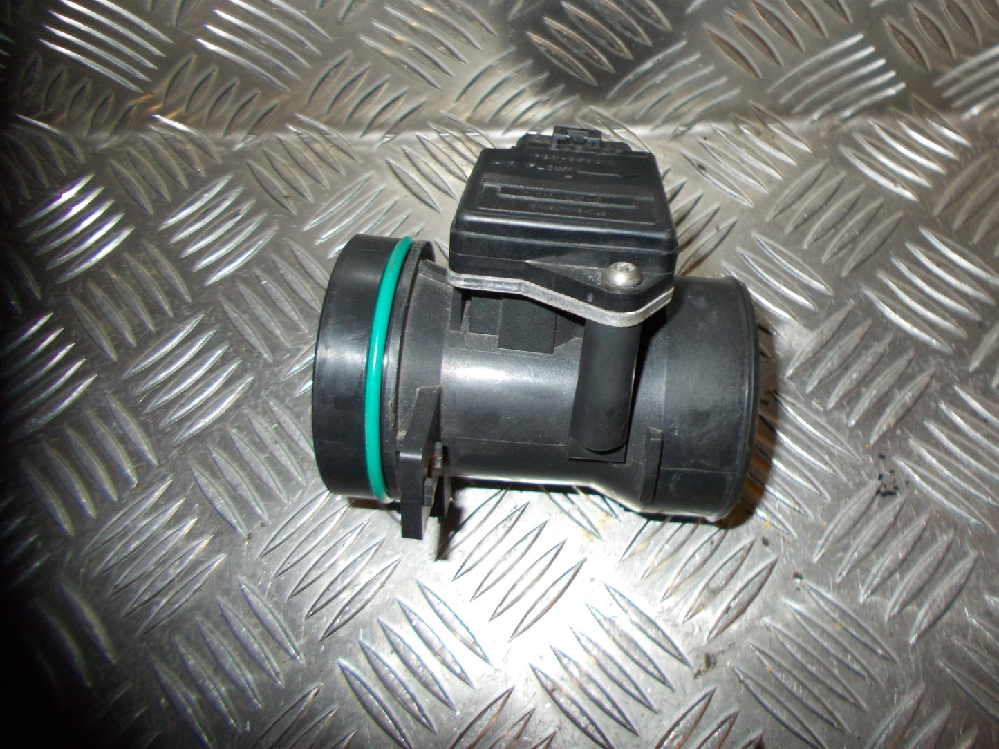 Ford Focus Luftmængdemåler Med OEM Nr. 722184050 Fra Ford Ophugger