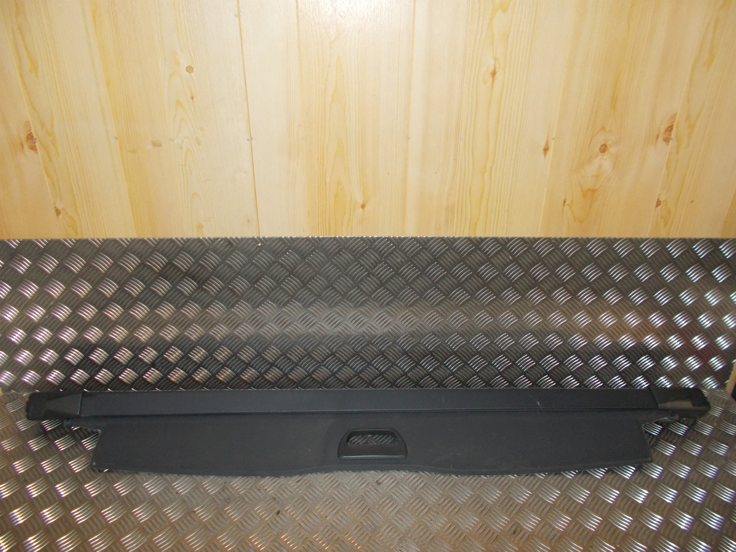 Volvo Xc90 Bagageafdæk/Rullegar. STC Med OEM Nr. Ophugger Fra Volvo Ophugger