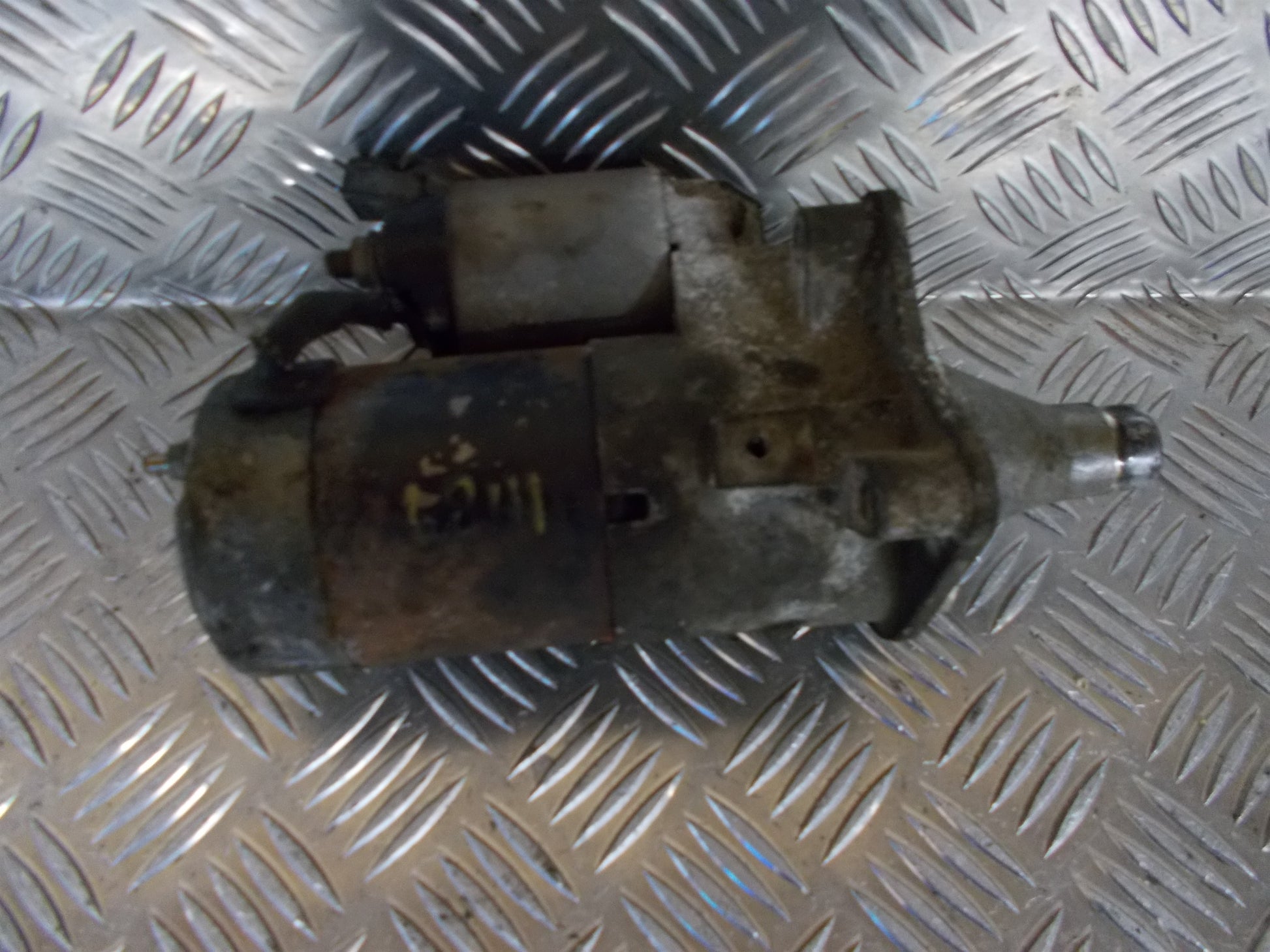 Chrysler 300M Starter Med OEM Nr. 04609345 Fra Chrysler Ophugger