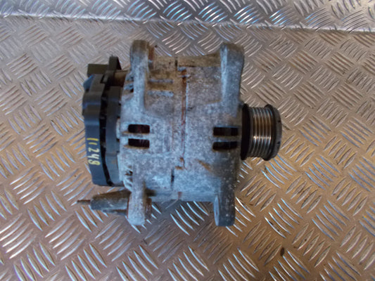 VW Golf 4 1J Generator Med OEM Nr. CA1394IR Fra VW Ophugger