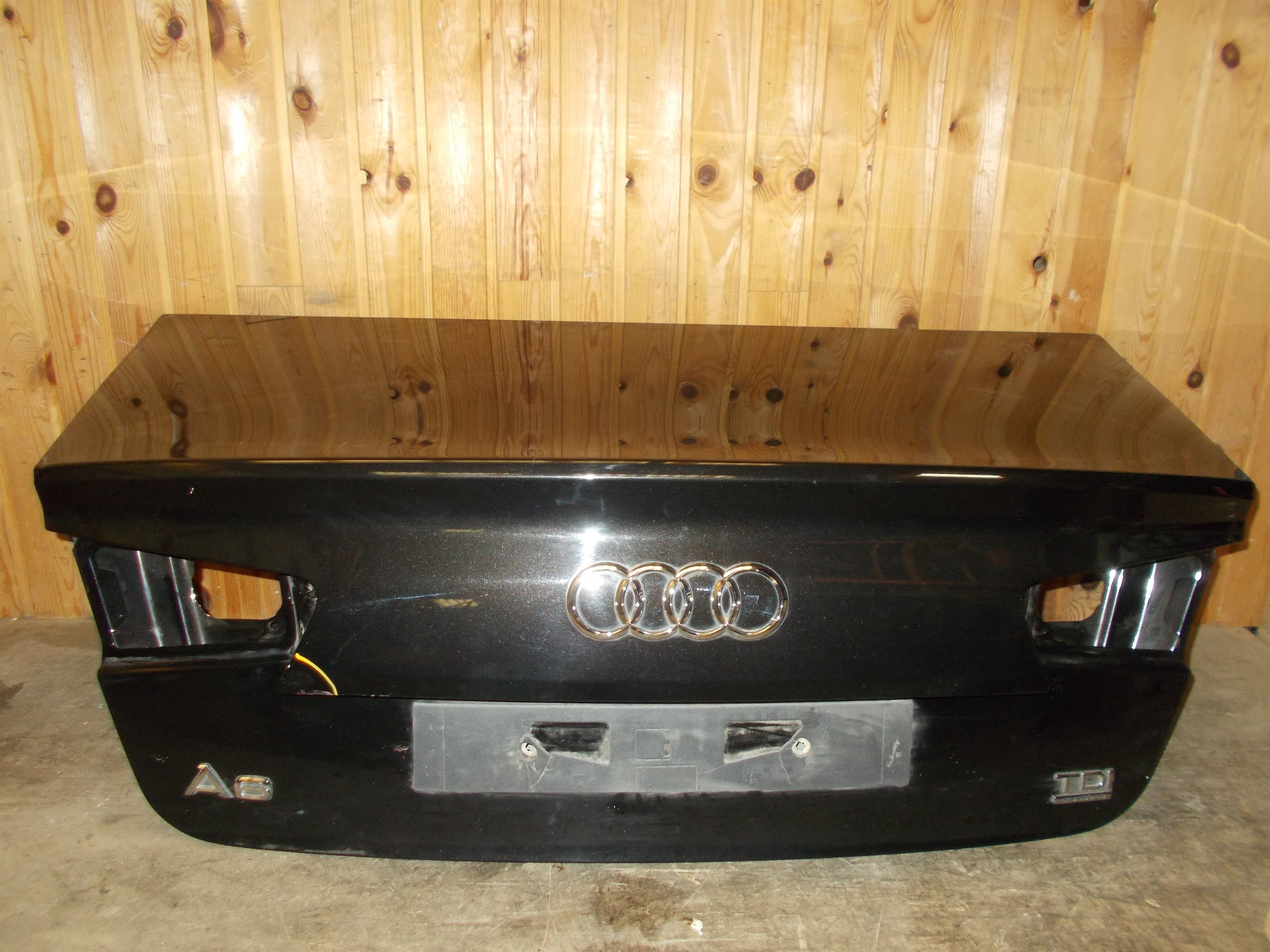 Audi A6 Bagklap Med OEM Nr. 4G5827023C Fra Audi Ophugger