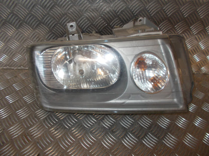 Citroen Jumpy Forlygte Med OEM Nr. 6206E8 Fra Citroen Ophugger