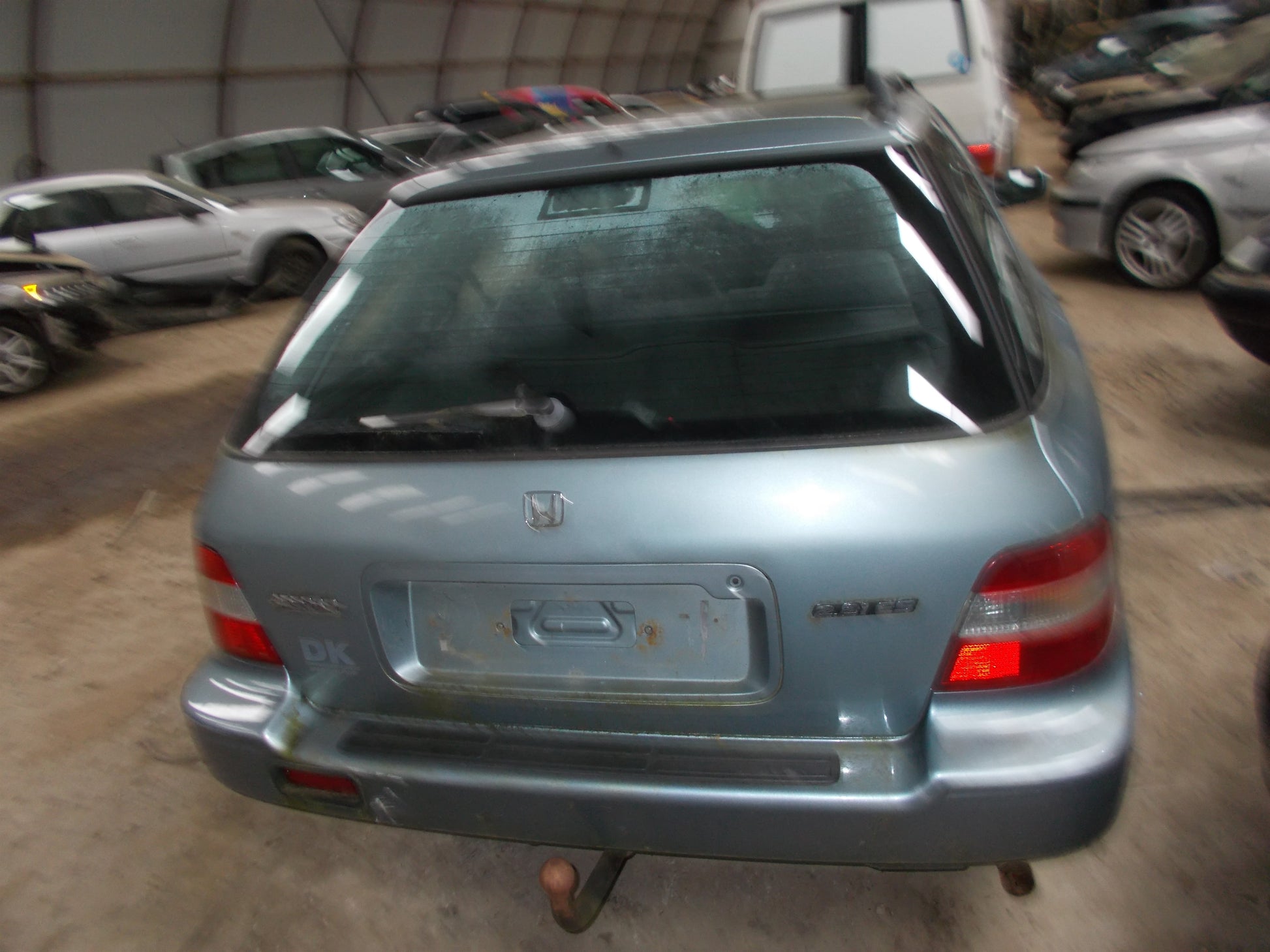 Honda Accord 4/D-5/D CE Pluk-Selv-Bil Med OEM Nr. Ophugger Fra Honda Ophugger