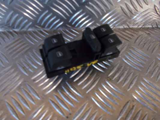 VW Touran 1T GP Kontakt Rudehejs Med OEM Nr. 1K4959857B Fra VW Ophugger
