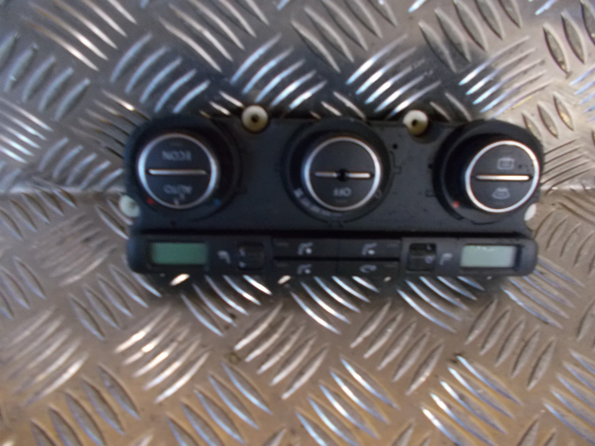 VW Touran 1T GP Varmeregulering Med OEM Nr. 1K0907044BN Fra VW Ophugger